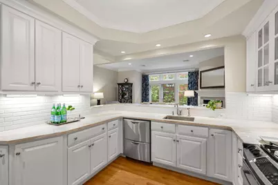 24 Porter Street, Portsmouth, NH 03801 - Photo 7