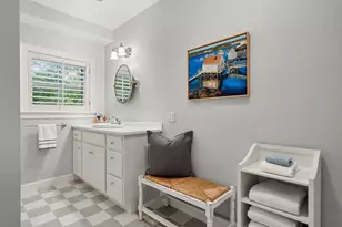 24 Porter St, Portsmouth, NH 03801 - Photo 29