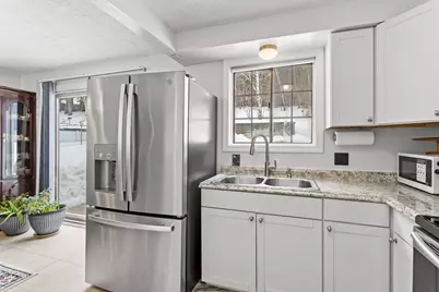 109 Weston Road, Manchester, NH 03103 - Photo 15