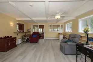 137 Grand Ave, Manchester, NH 03109 - Photo 15