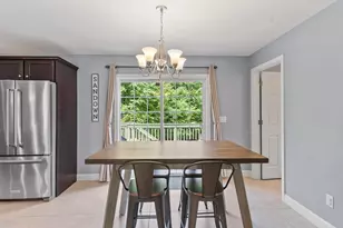 8 Jana Cir, Sandown, NH 03873 - Photo 7