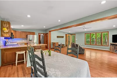 540 Main Street, Sandown, NH 03873 - Photo 23