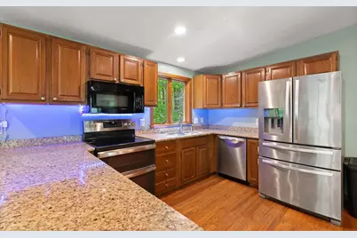 540 Main Street, Sandown, NH 03873 - Photo 15