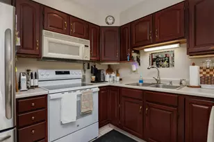 60 Fieldstone Way, Hartford, VT 05001 - Photo 7