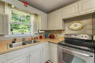 324 Prospect St, Franklin, NH 03235 - Photo 3