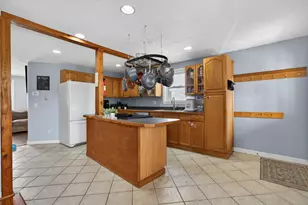 127 Glass St, Pembroke, NH 03275 - Photo 13