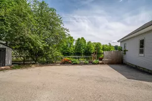 127 Glass St, Pembroke, NH 03275 - Photo 43
