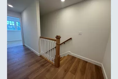8C Dearborn Circle, Goffstown, NH 03045 - Photo 5