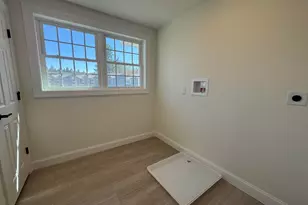 8C Dearborn Circle, Goffstown, NH 03045 - Photo 13