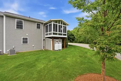 2 Red Sox Lane, Raymond, NH 03077 - Photo 3