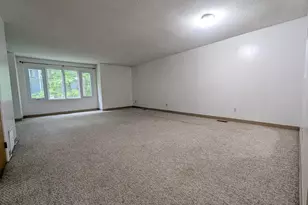 54 Merrimack Dr, Merrimack, NH 03054 - Photo 11