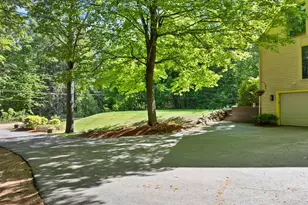 490 Meredith Center Rd, Laconia, NH 03246 - Photo 35