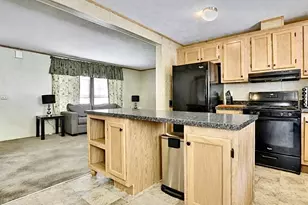 7 Pearl Ct, Merrimack, NH 03054 - Photo 9