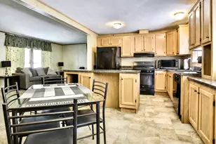 7 Pearl Ct, Merrimack, NH 03054 - Photo 7