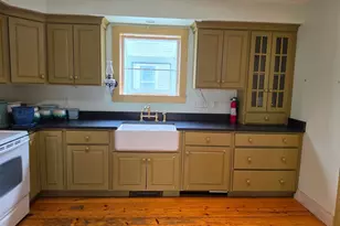 27 Linden St, Exeter, NH 03833 - Photo 7