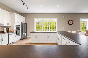 1 Honeycrisp Cir, Londonderry, NH 03053 - Photo 11