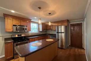 140 Cass St, Portsmouth, NH 03801 - Photo 11