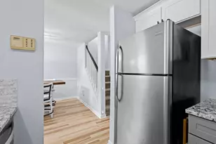 4 Clinton Ct, Merrimack, NH 03054 - Photo 9