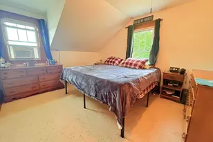 27 Columbus Cir, Newport, NH 03773 - Photo 15
