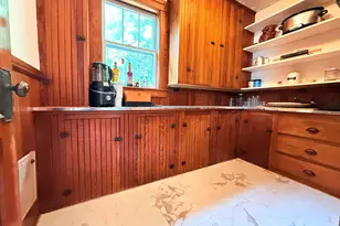 27 Columbus Cir, Newport, NH 03773 - Photo 7