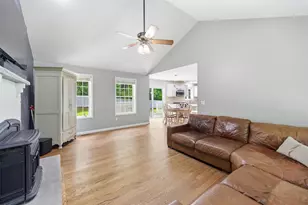 6 Burge Dr, Brookline, NH 03033 - Photo 9