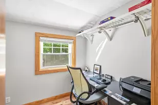 16 Hampshire Dr, Gilford, NH 03249 - Photo 31