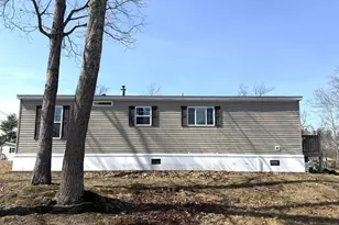 57 Riverview Dr, Rochester, NH 03867 - Photo 5
