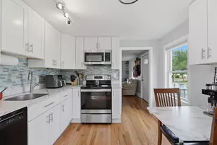 27 Fairview St, Goffstown, NH 03045 - Photo 5