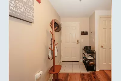 10 Vista Ridge Drive #8, Londonderry, NH 03053 - Photo 3