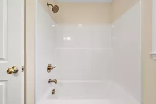 5A Violette Dr, Epping, NH 03042 - Photo 33