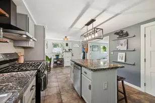 27 Langs Ln, Newmarket, NH 03857 - Photo 7