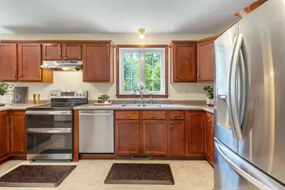 7 Westminster Lane, Auburn, NH 03032 - Photo 11