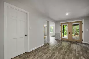51 Stacey Cir, Windham, NH 03087 - Photo 13