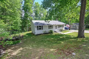 9 Sesame St, Raymond, NH 03077 - Photo 3