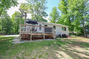 9 Sesame St, Raymond, NH 03077 - Photo 9