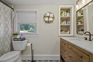 1 Tate St, Hudson, NH 03051 - Photo 13