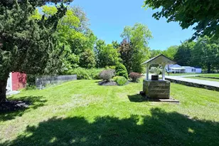 4 Autumn St, Rochester, NH 03868 - Photo 55