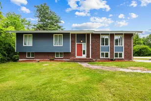 2 Parker Dr, Hudson, NH 03051 - Photo 1