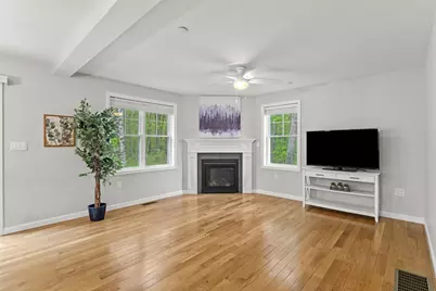 270 Knollwood Way, Manchester, NH 03102 - Photo 15