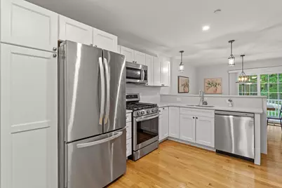 270 Knollwood Way, Manchester, NH 03102 - Photo 11
