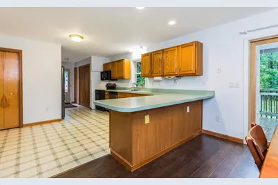 19 Glen Hill Road, Dover, NH 03820 - Photo 13