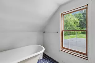 32 E Lull Pl, New Boston, NH 03070 - Photo 23