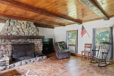 32 East Lull Place, New Boston, NH 03070 - Photo 5