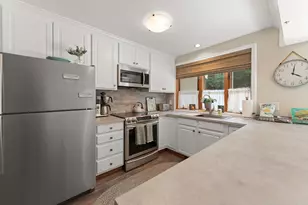 21 Village West Dr, Alexandria, NH 03222 - Photo 5