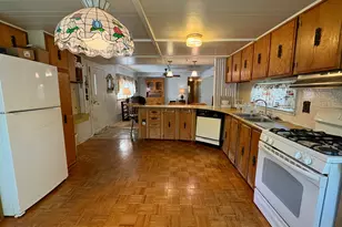 29 Brown Ave, Seabrook, NH 03874 - Photo 7
