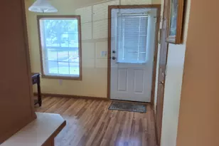 62 Seneca St, Rochester, NH 03867 - Photo 3