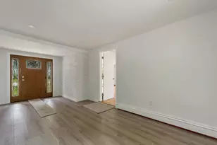 21 Lois St, Rochester, NH 03867 - Photo 17