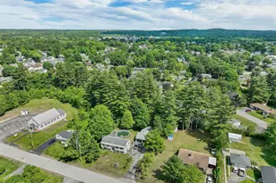 21 Lois St, Rochester, NH 03867 - Photo 13