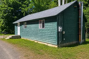 11 Wilson Pond Rd, Swanzey, NH 03431 - Photo 5