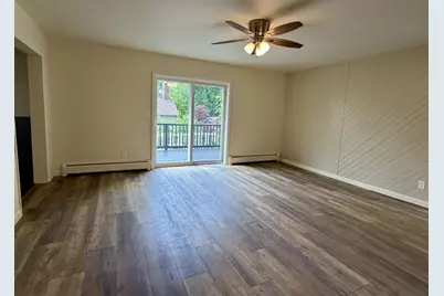 47 Upper Welden Street, St. Albans City,  05478 - Photo 15